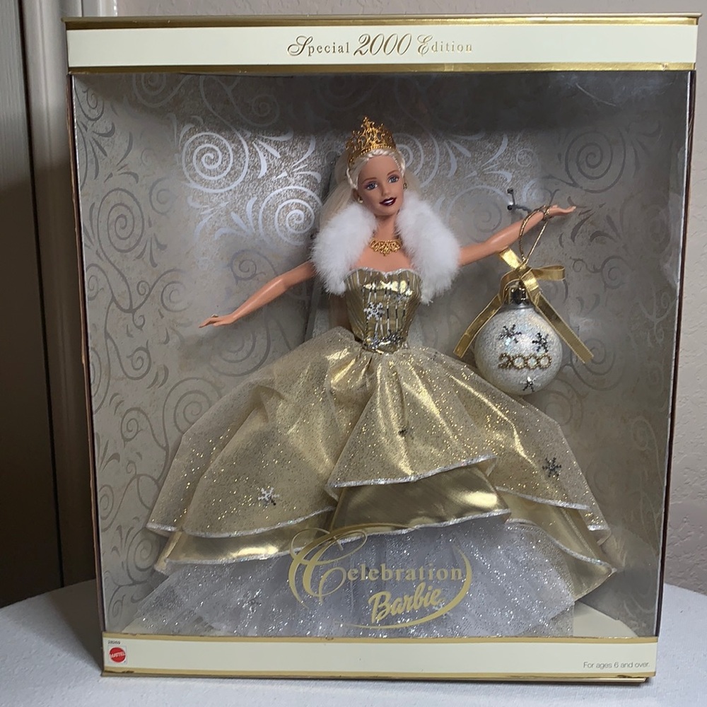 NIB 🤩 2000 Special Edition Celebration Barbie